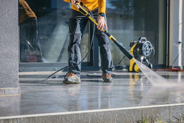 Best Sidewalk Pressure Washing  in Rochester, NY